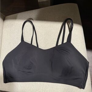 Lululemon like a cloud *light support b/c cup